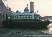 BH7 being moved to The Hovercraft Museum